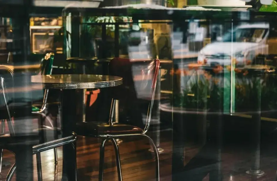 WindowSeat Reflection Removal Before